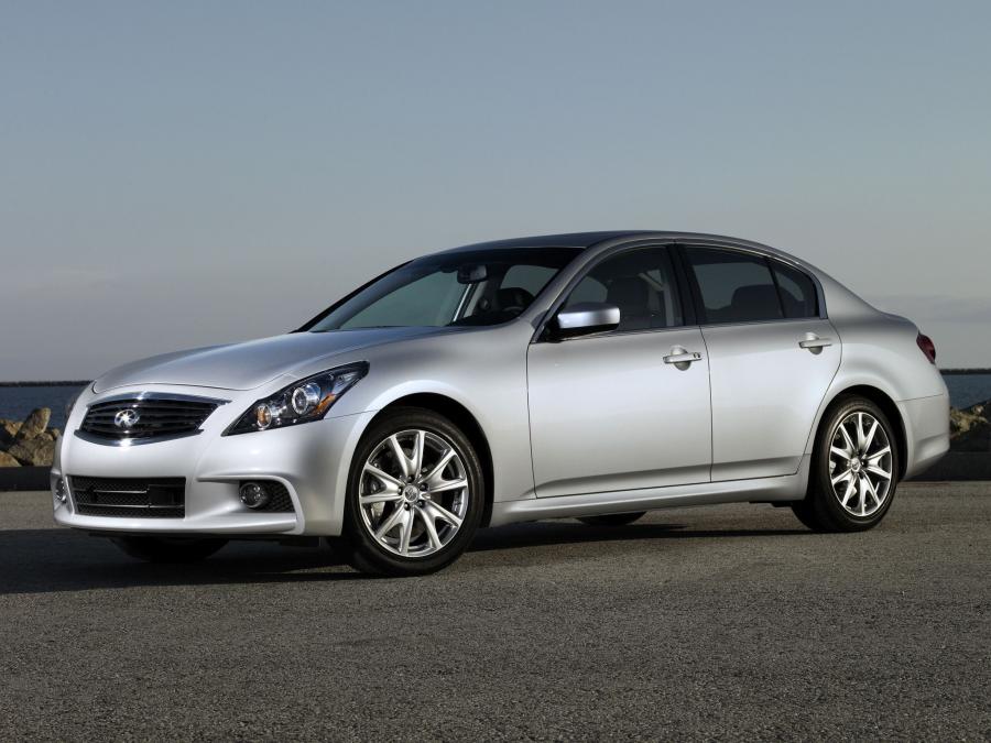 Infiniti G37 S '2010
